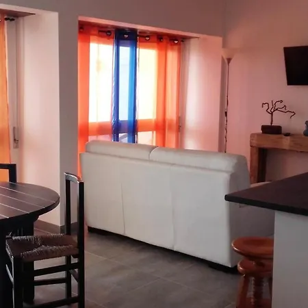 Comfortable In Da Rocha 70 M² With Sea View 4 Pers Lägenhet Portimão